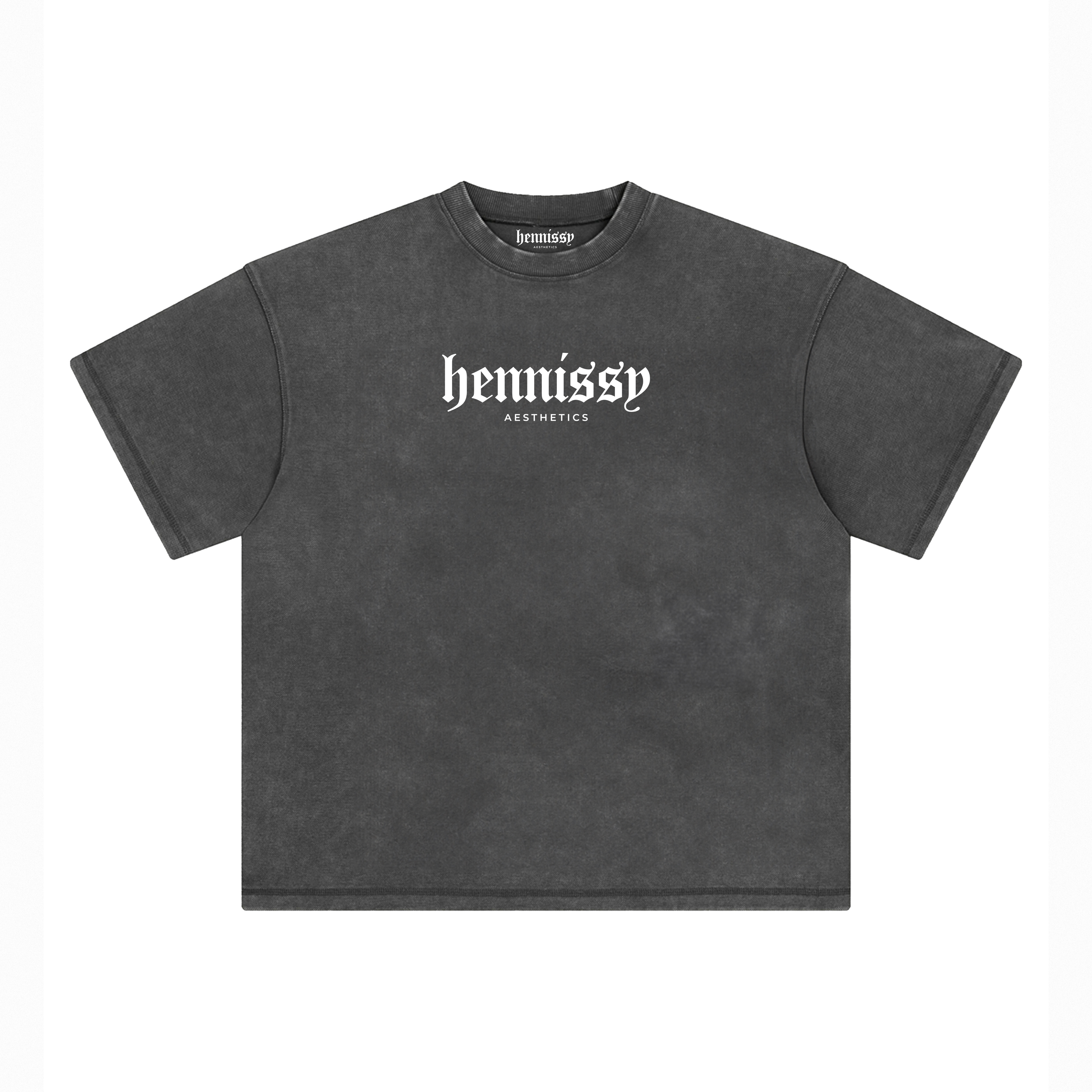 HENNISSY AESTHETICS TEE